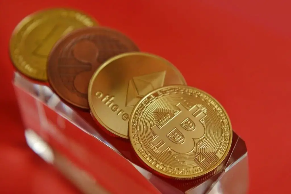 Major cryptocurrency coins namely Bitcoin, Ethereum, Ripple and Litecoin